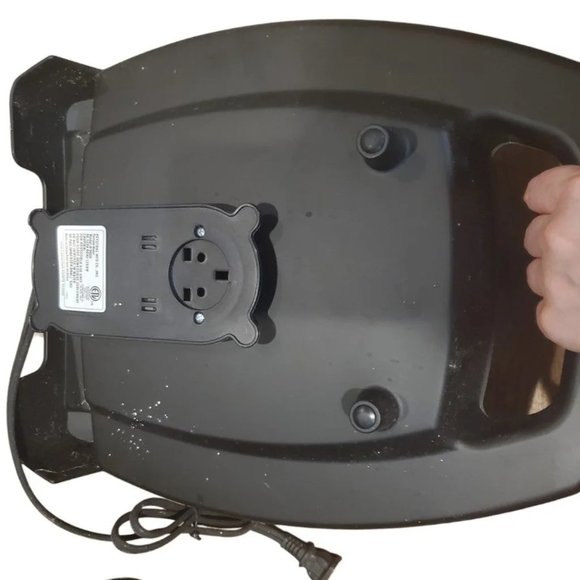 Cooks Essentials Nonstick Pancake, Quesadilla & Omelet Maker Black - Picture 2 of 4